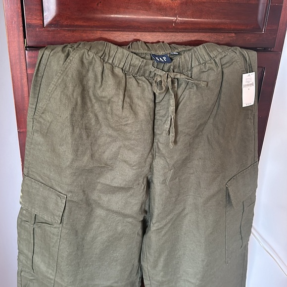 Gap Mid Rise Linen-Cotton Pull-On Cargo Pants Olive Green brand new with tags! - Picture 4 of 6